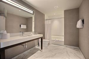 courtyard by marriott montreal brossard