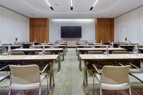 hilton garden inn kuwait