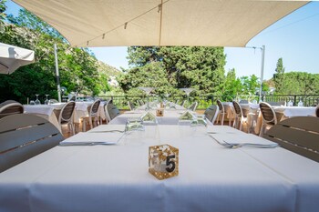 hotel anna