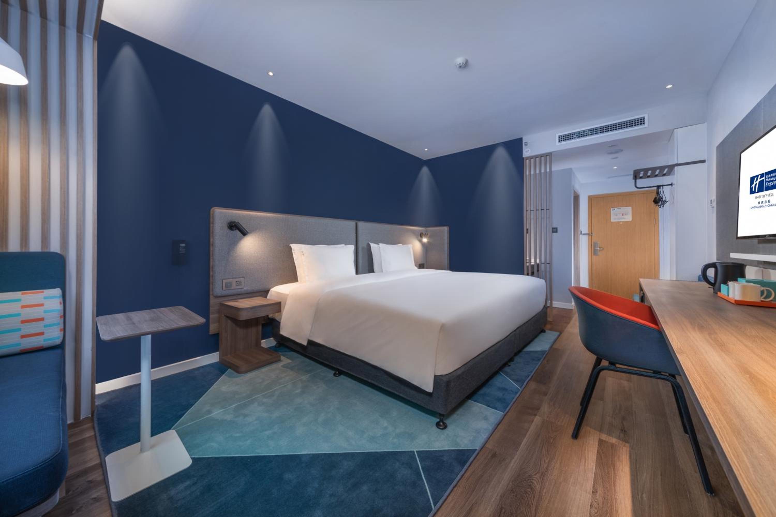 holiday inn express chongqing zhongxian an ihg hotel