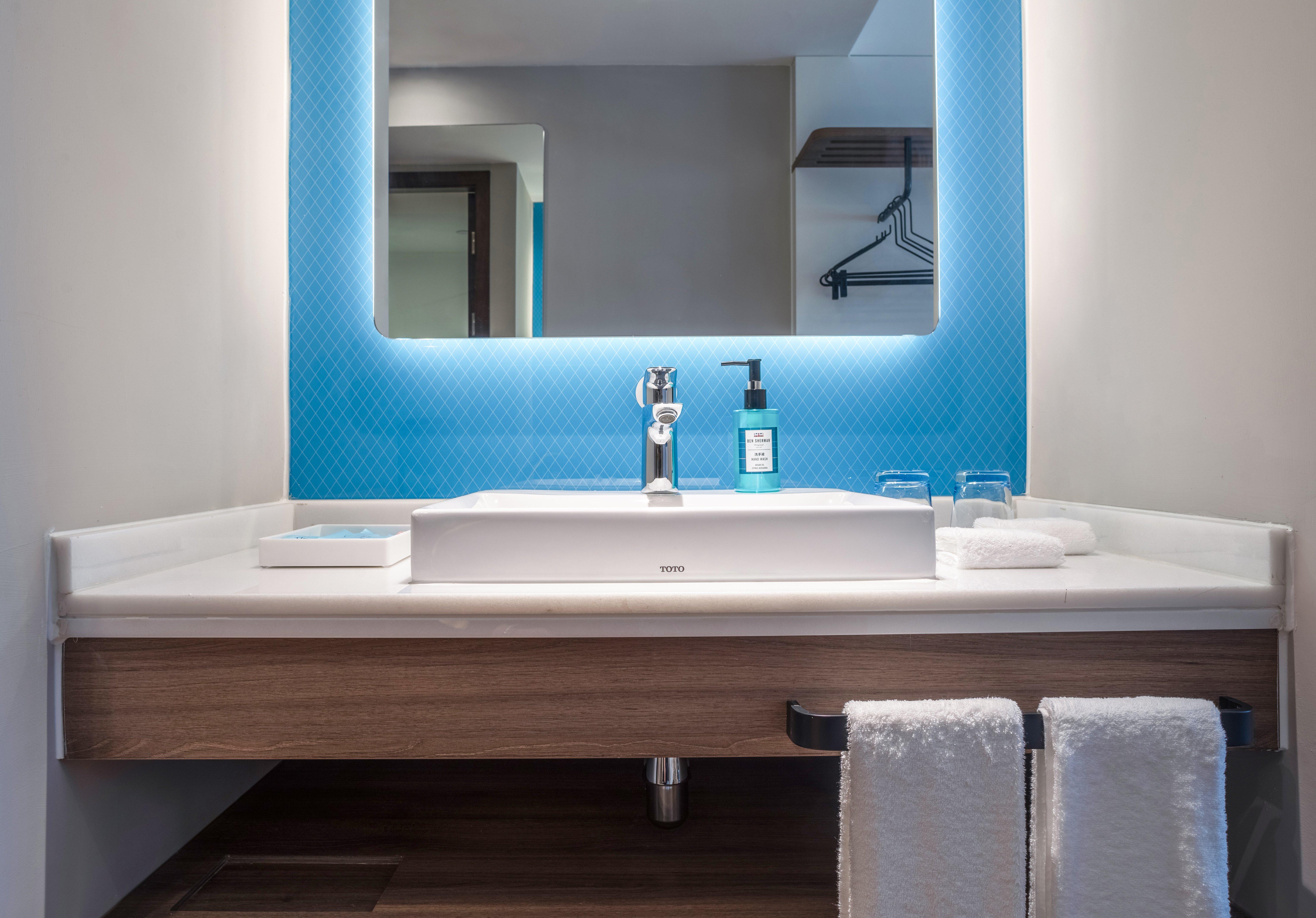 holiday inn express ningbo city center an ihg hotel