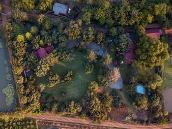 La Bastide Guesthouse,3 Mill Lane Off R560 Scheerpoort Hartbeespoort,2.5 star