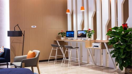holiday inn express jiangmen jianghai an ihg hotel