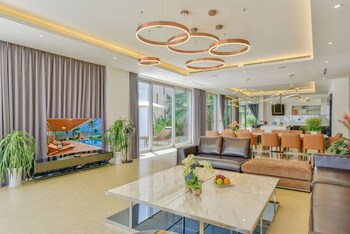 The Five - Ocean Villas Da Nang,Villa K2, Ocean Villas Truong Sa Street Ngu Hanh Son District Da Nang,0 star