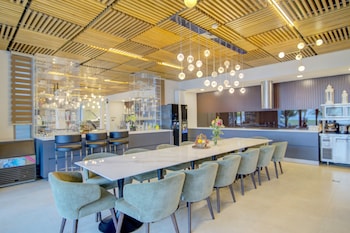 the five ocean villas da nang