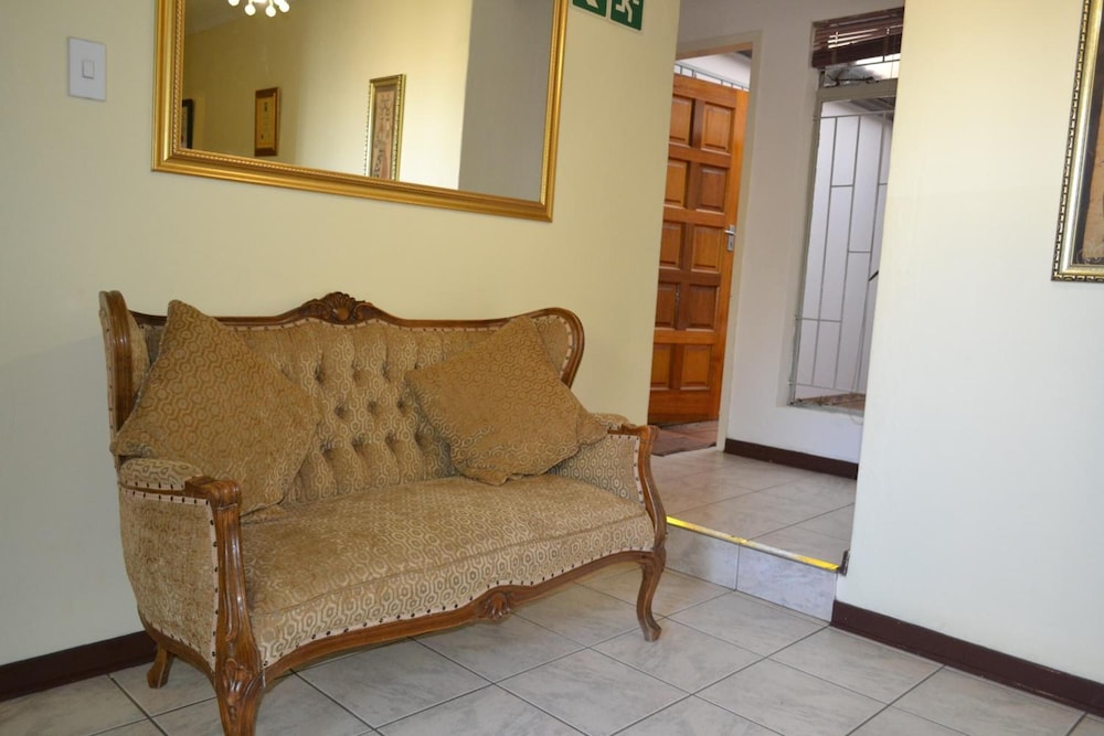 kamogelo guest house