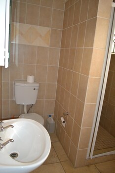 kamogelo guest house