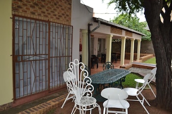 kamogelo guest house