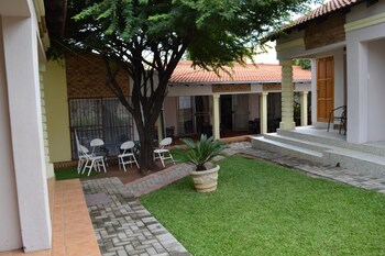 kamogelo guest house