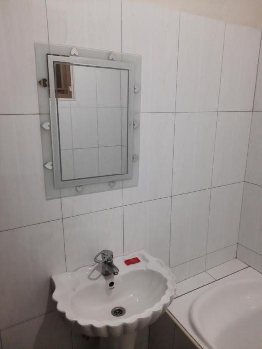 airport side hotel entebbe