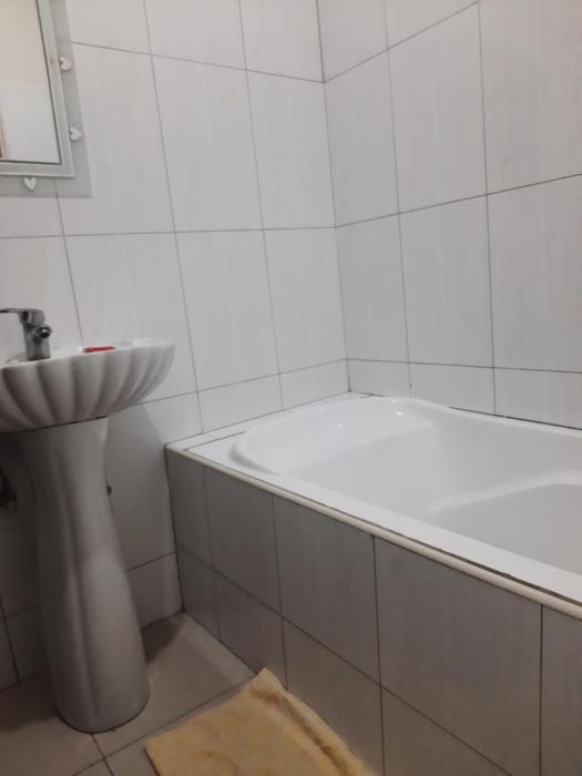 airport side hotel entebbe