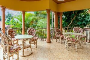 airport side hotel entebbe