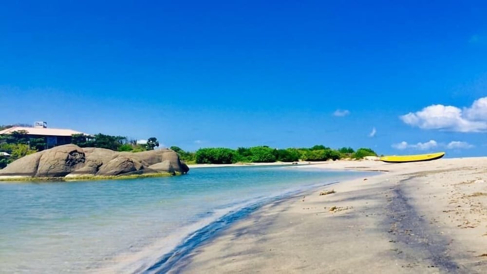 the beach house nilaveli