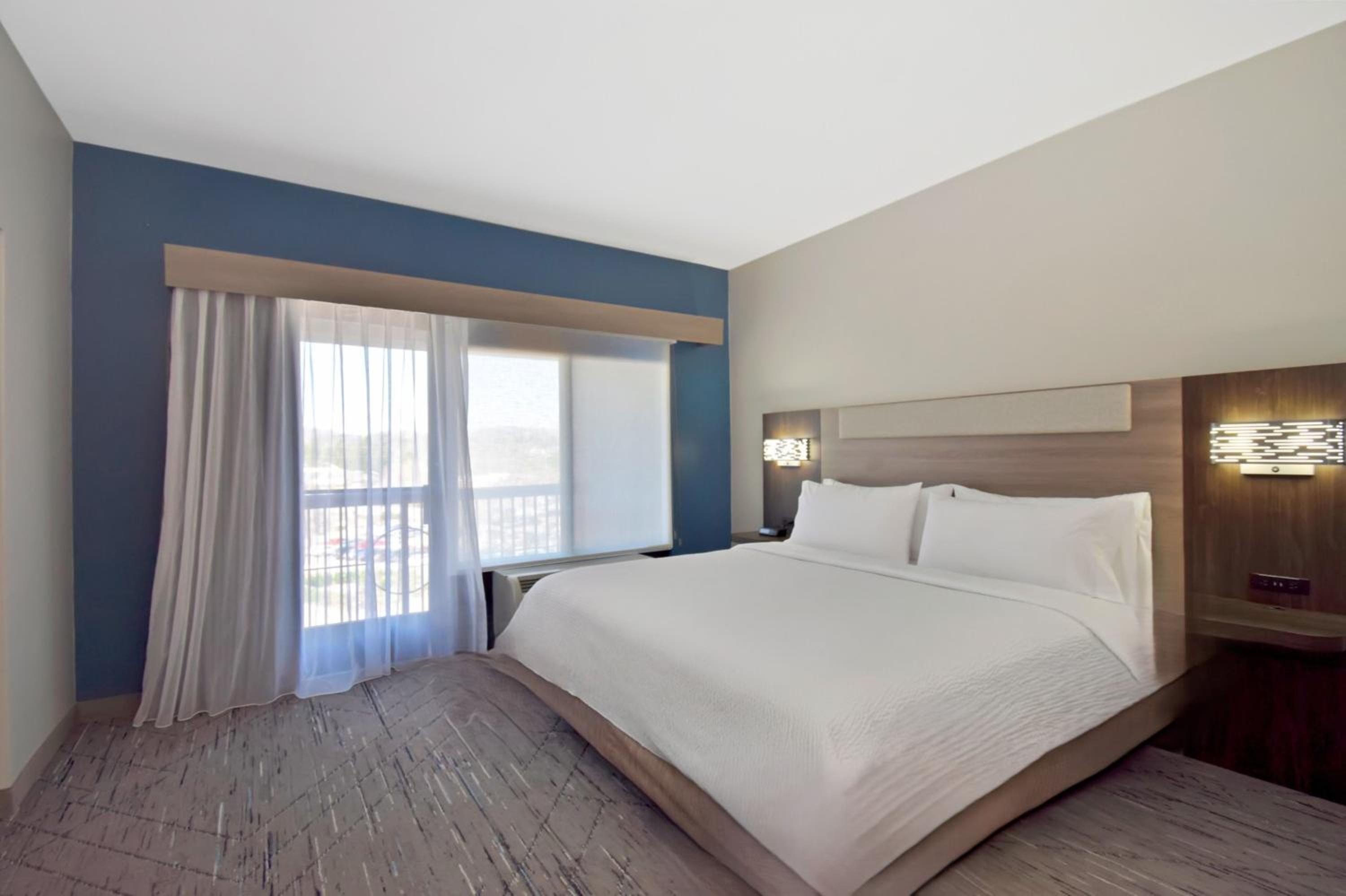 holiday inn express boone by ihg