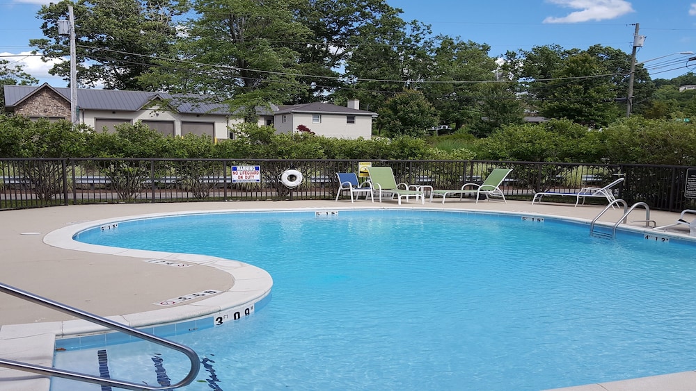 holiday inn express boone by ihg