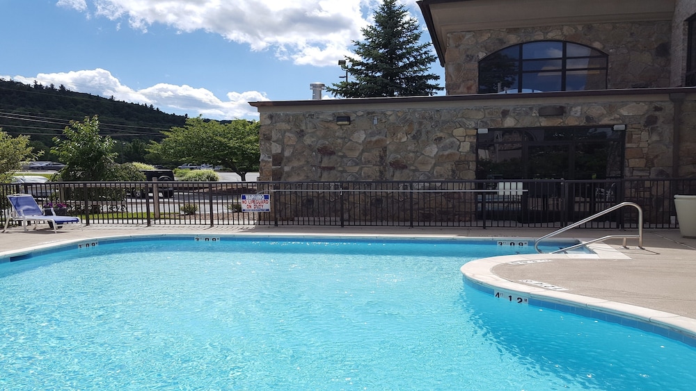 holiday inn express boone by ihg
