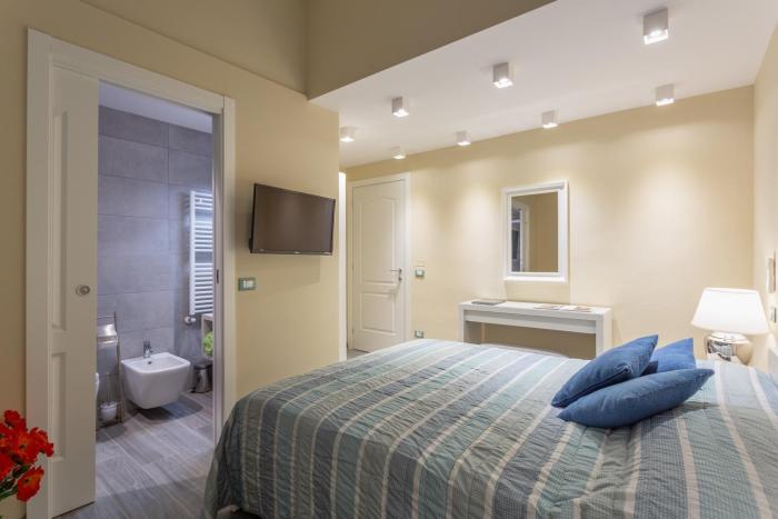 carlas rooms with private bathroom and shared kitchen