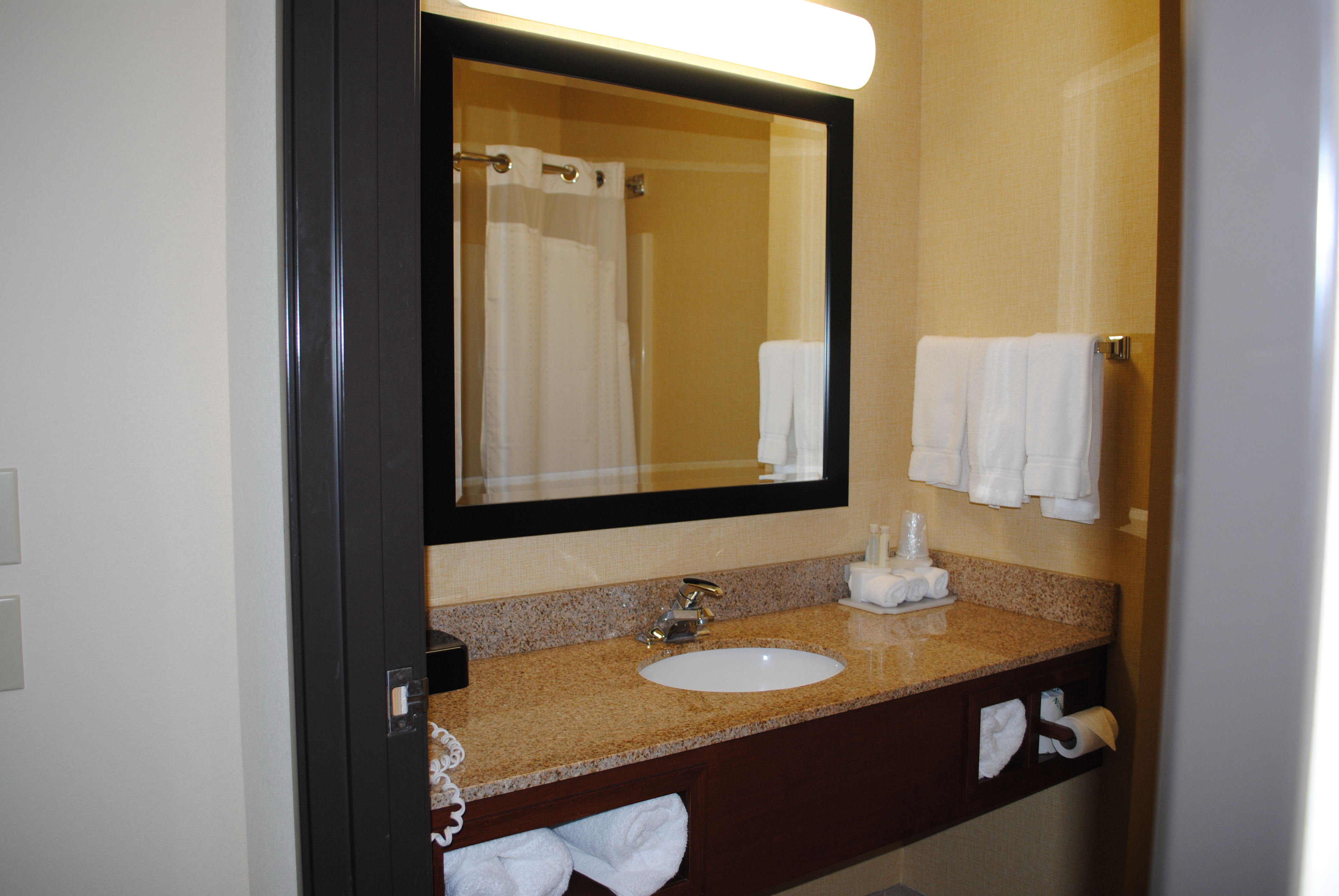 holiday inn express boonville by ihg