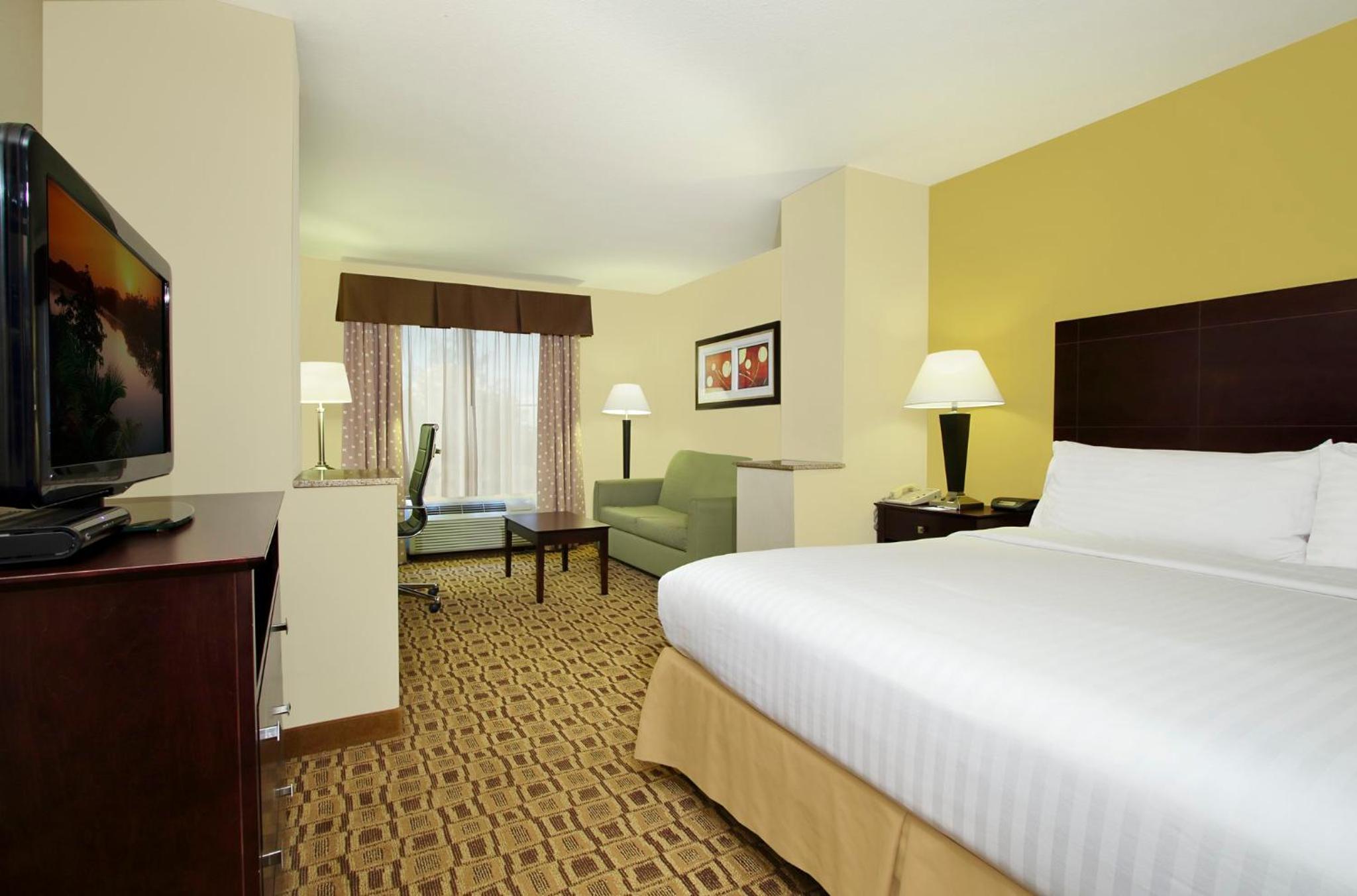 holiday inn express boonville by ihg