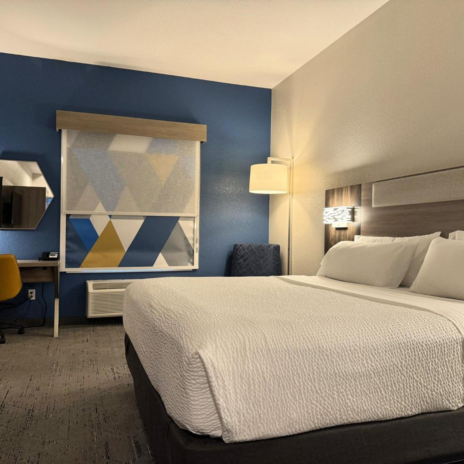 holiday inn express boonville by ihg