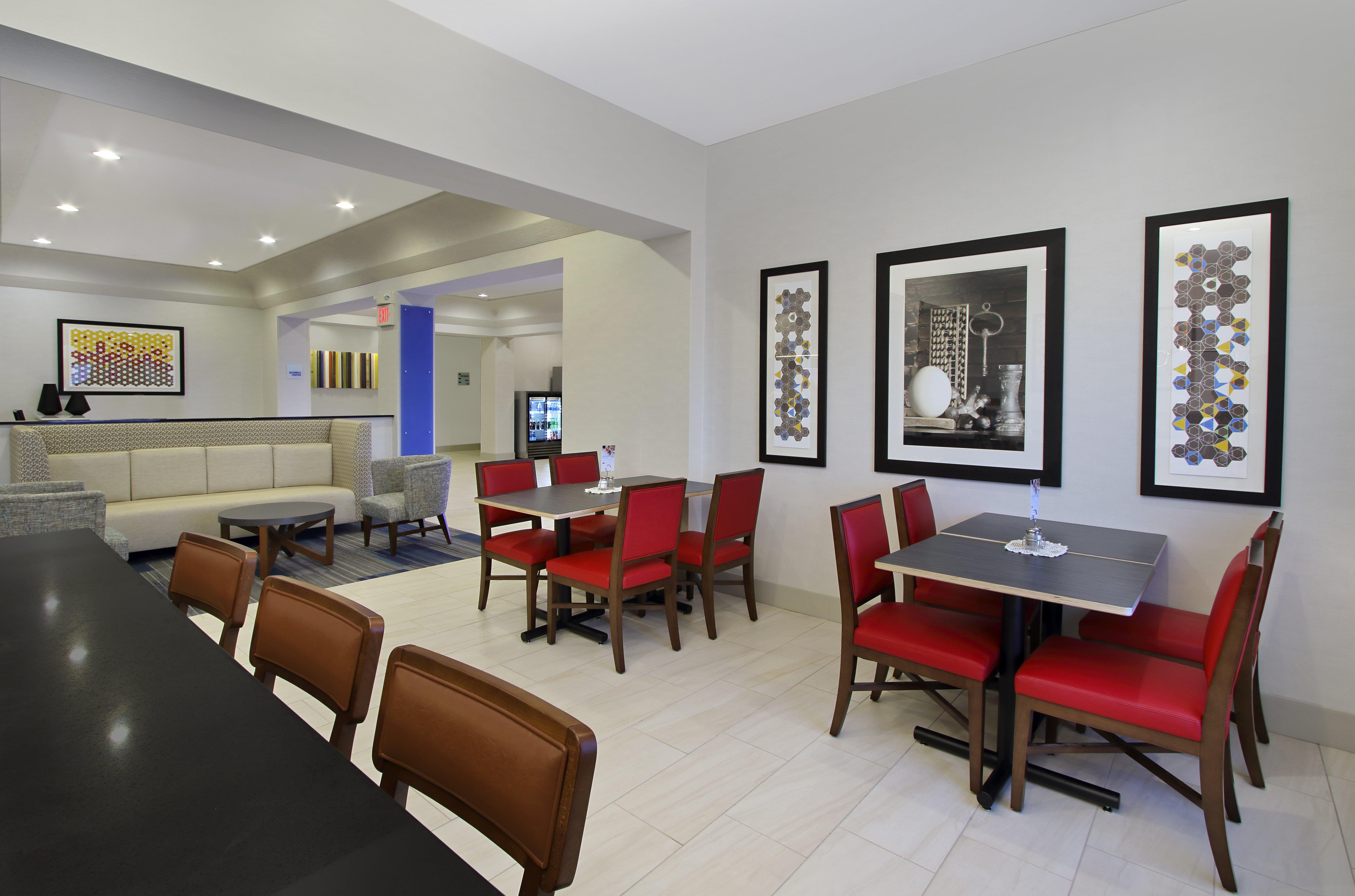 holiday inn express boonville by ihg