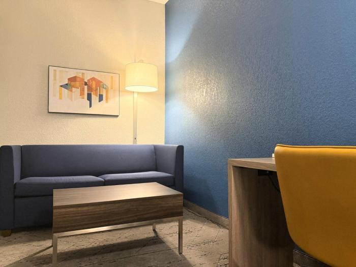 holiday inn express boonville by ihg