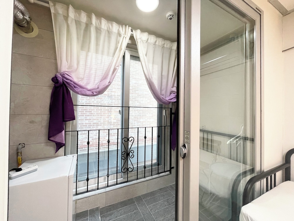 w premium guesthouse incheon airport