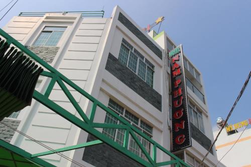 nam phuong hotel