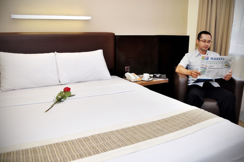 pandanaran hotel semarang