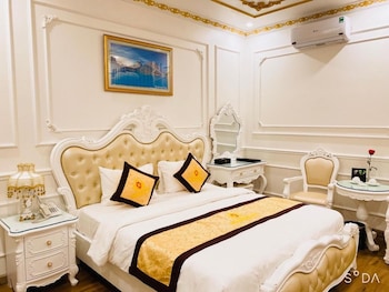 gold business hotel