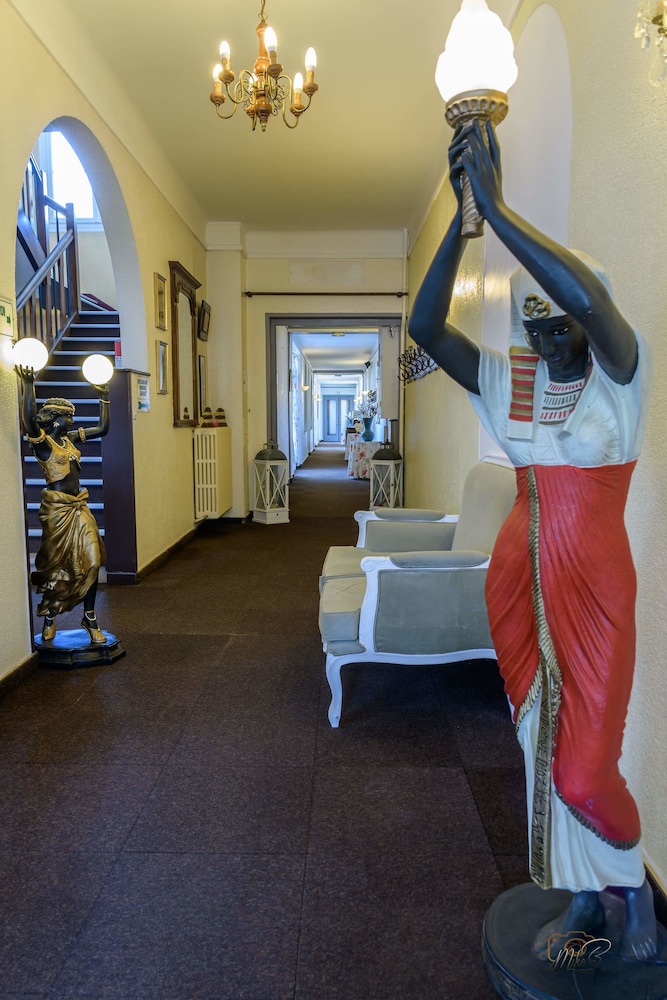 hotel de la cloche