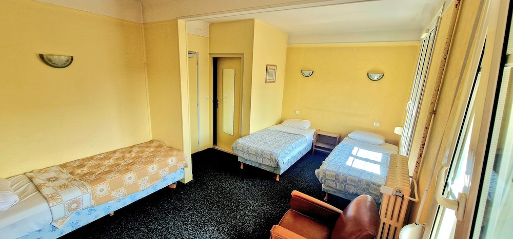 hotel de la cloche