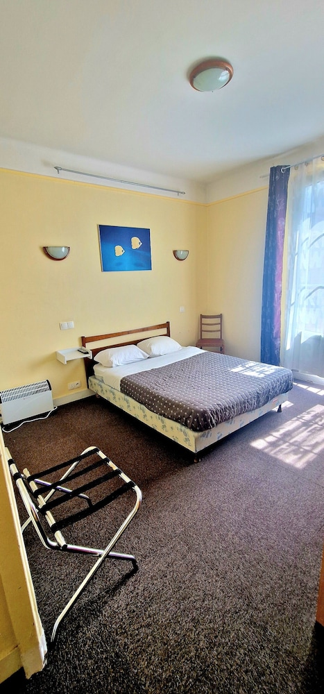 hotel de la cloche