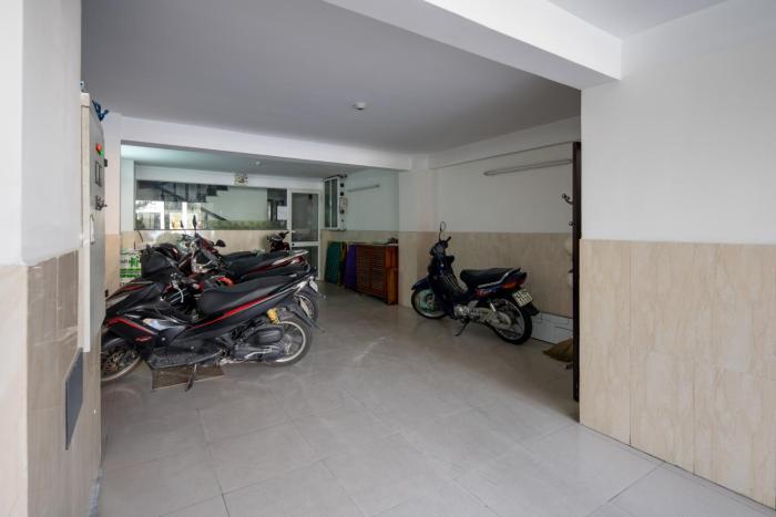 lotus rock hotel da nang