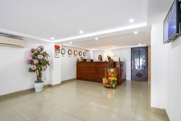 lotus rock hotel da nang