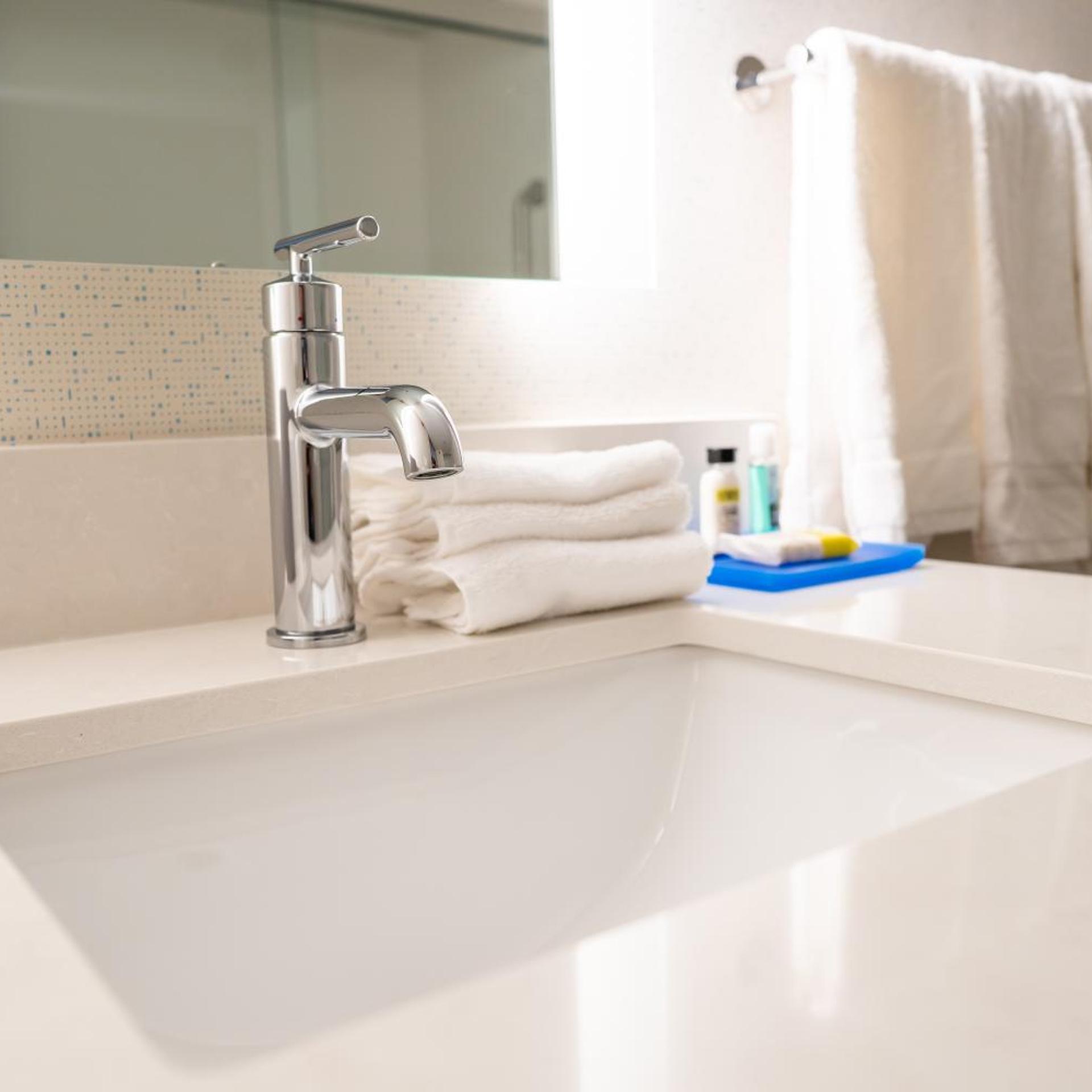 holiday inn express boston by ihg