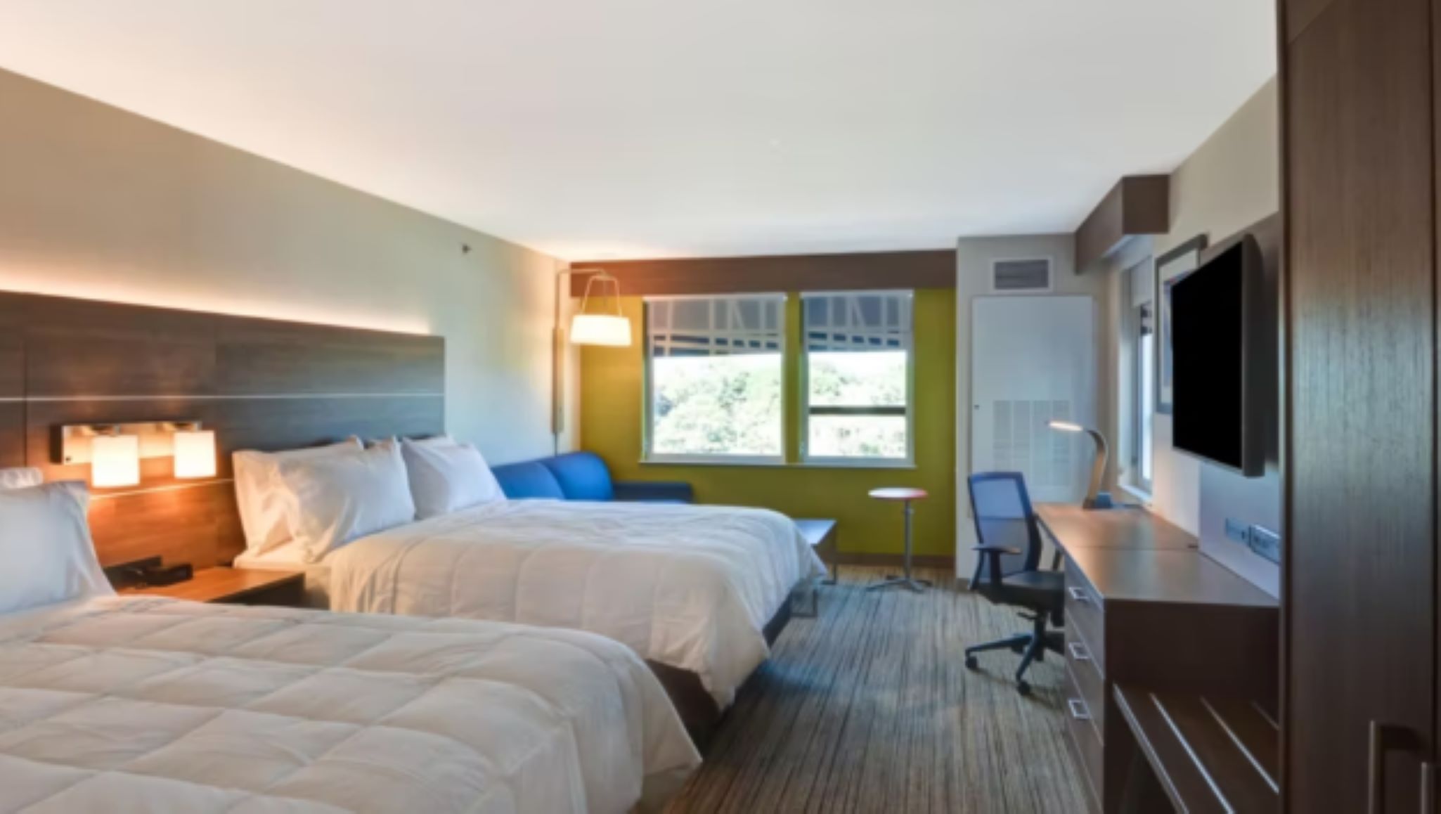 holiday inn express boston by ihg
