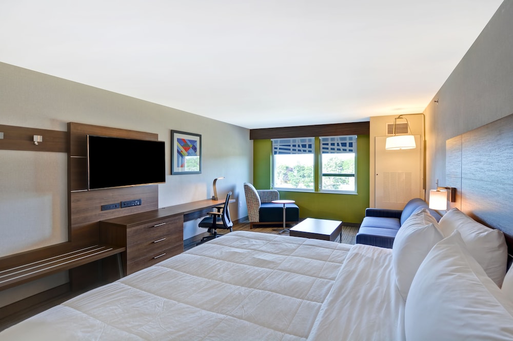 holiday inn express boston by ihg
