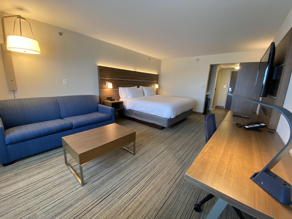 holiday inn express boston by ihg