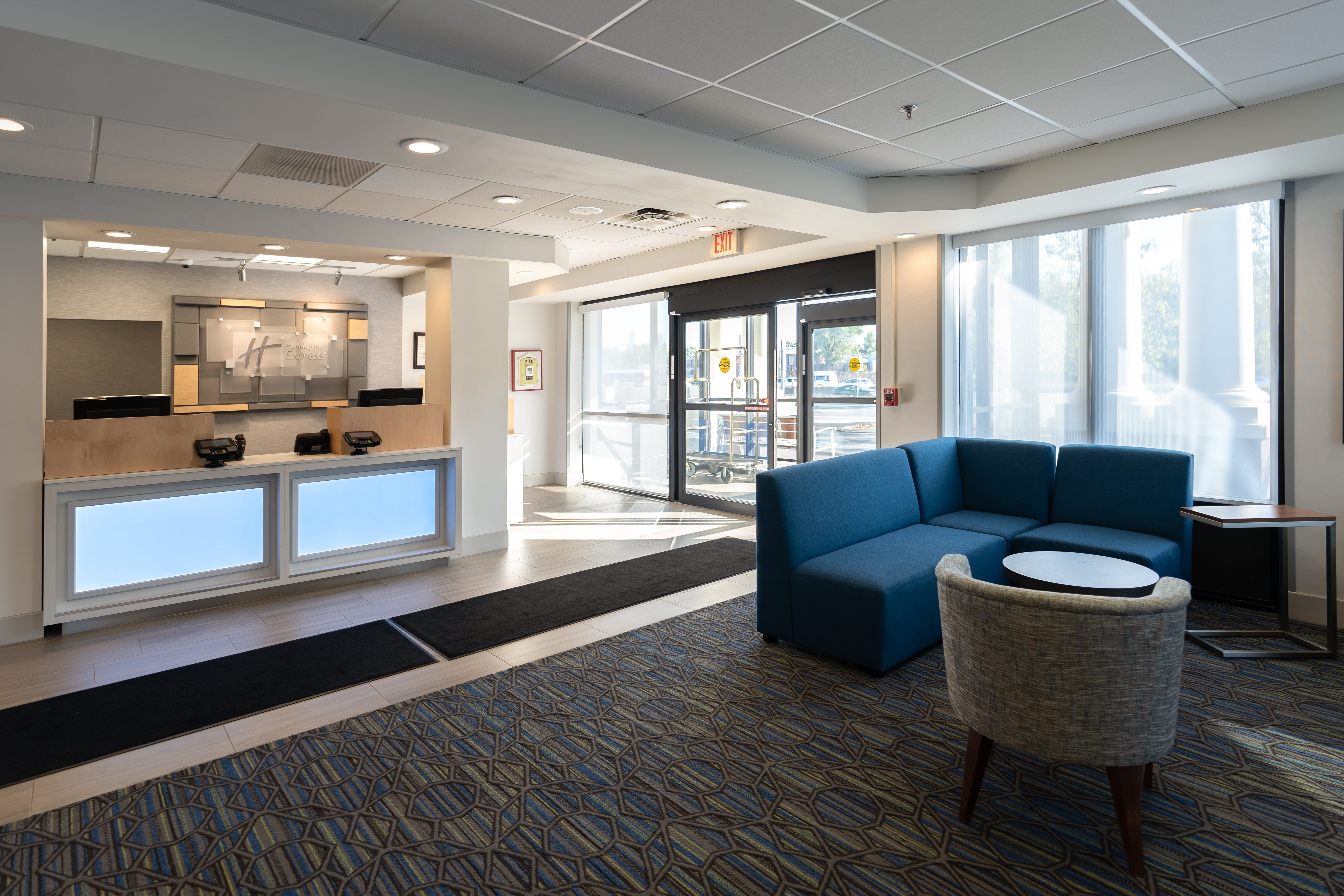 holiday inn express boston by ihg