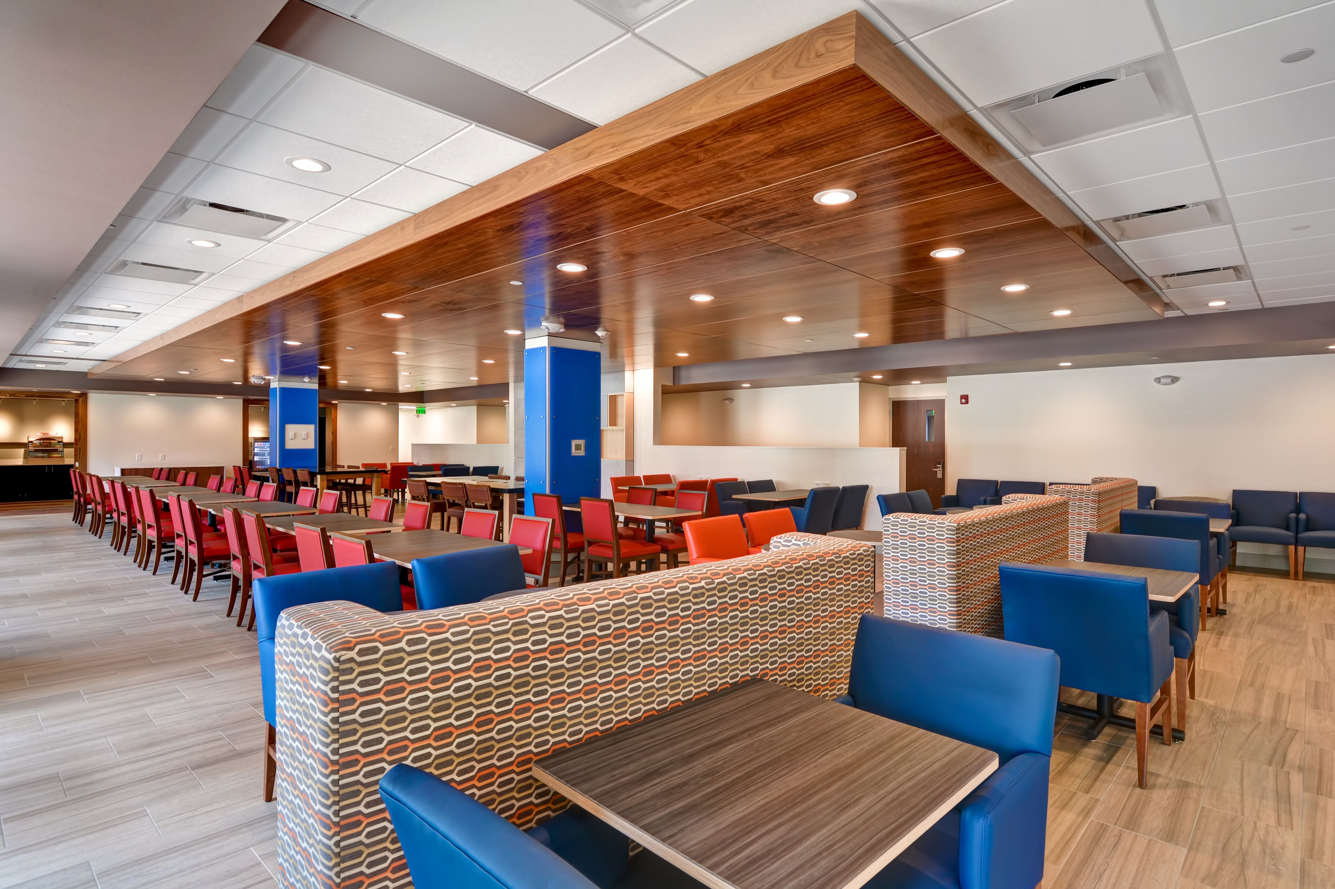 holiday inn express boston by ihg