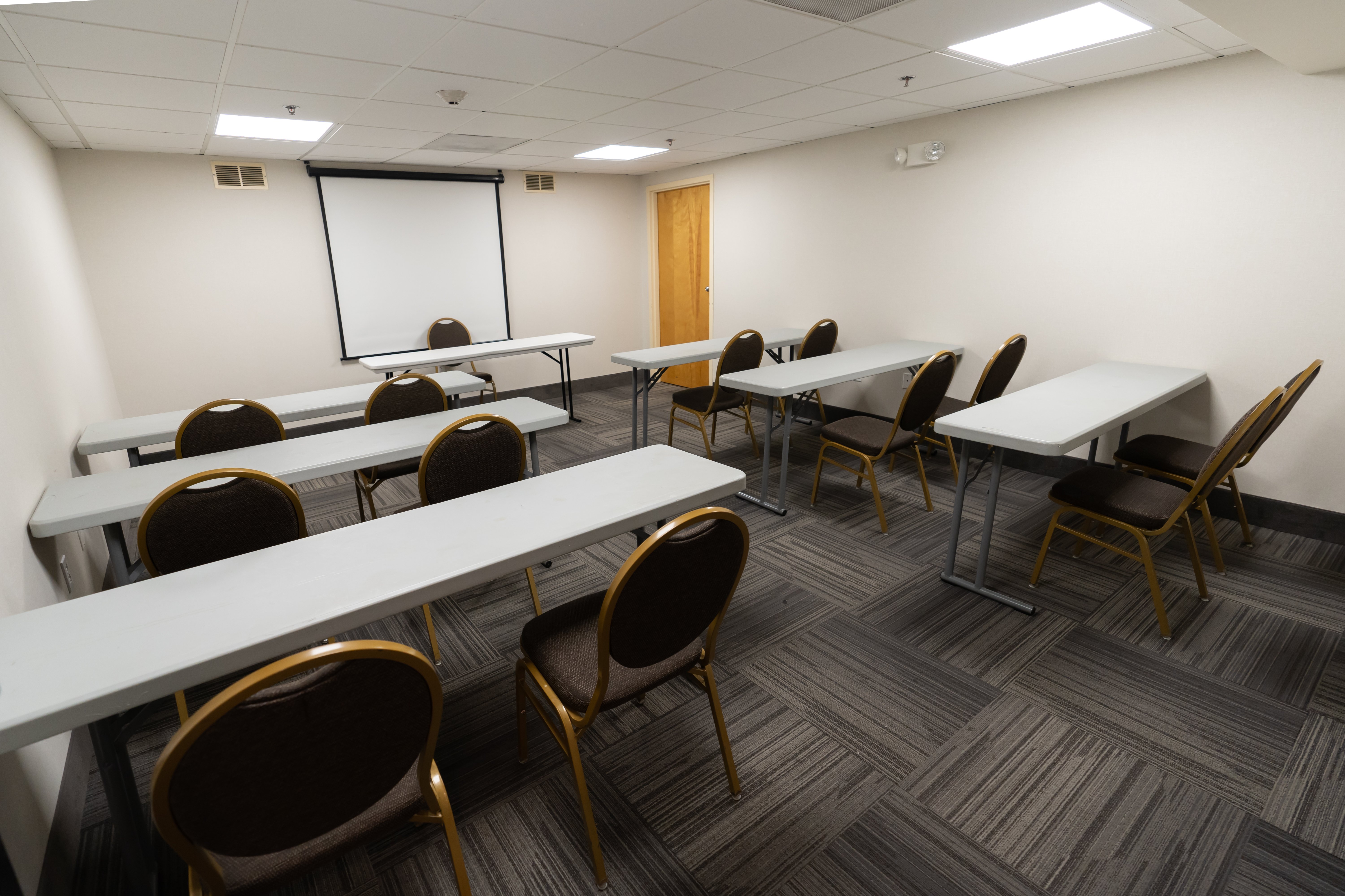 holiday inn express boston by ihg