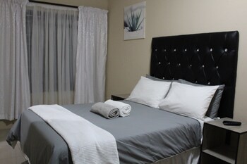 m n m guest house in polokwane turfloop