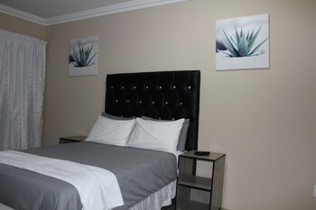 m n m guest house in polokwane turfloop