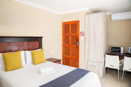 m n m guest house in polokwane turfloop