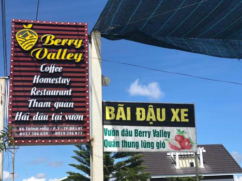 berry valley homestay