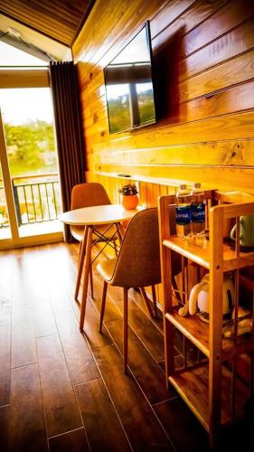 berry valley homestay