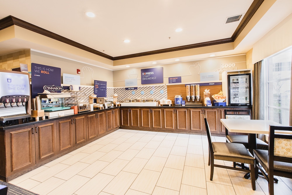 holiday inn express bothell by ihg