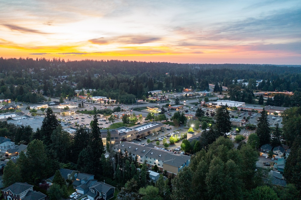 holiday inn express bothell by ihg