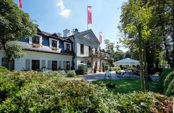 Hotel Dwór Kościuszko,Pradnik Bialy>>Krakow,5 star